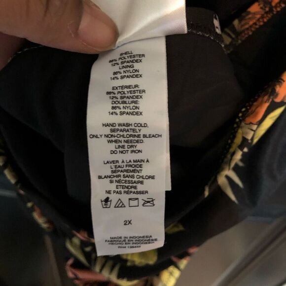 ModCloth Womens The Siena One-Piece Swimsuit 2X Black Hibiscus Holiday Swim - Picture 8 of 10